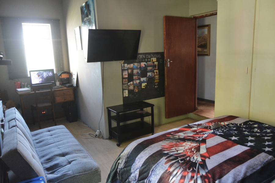 3 Bedroom Property for Sale in Sandbaai Western Cape
